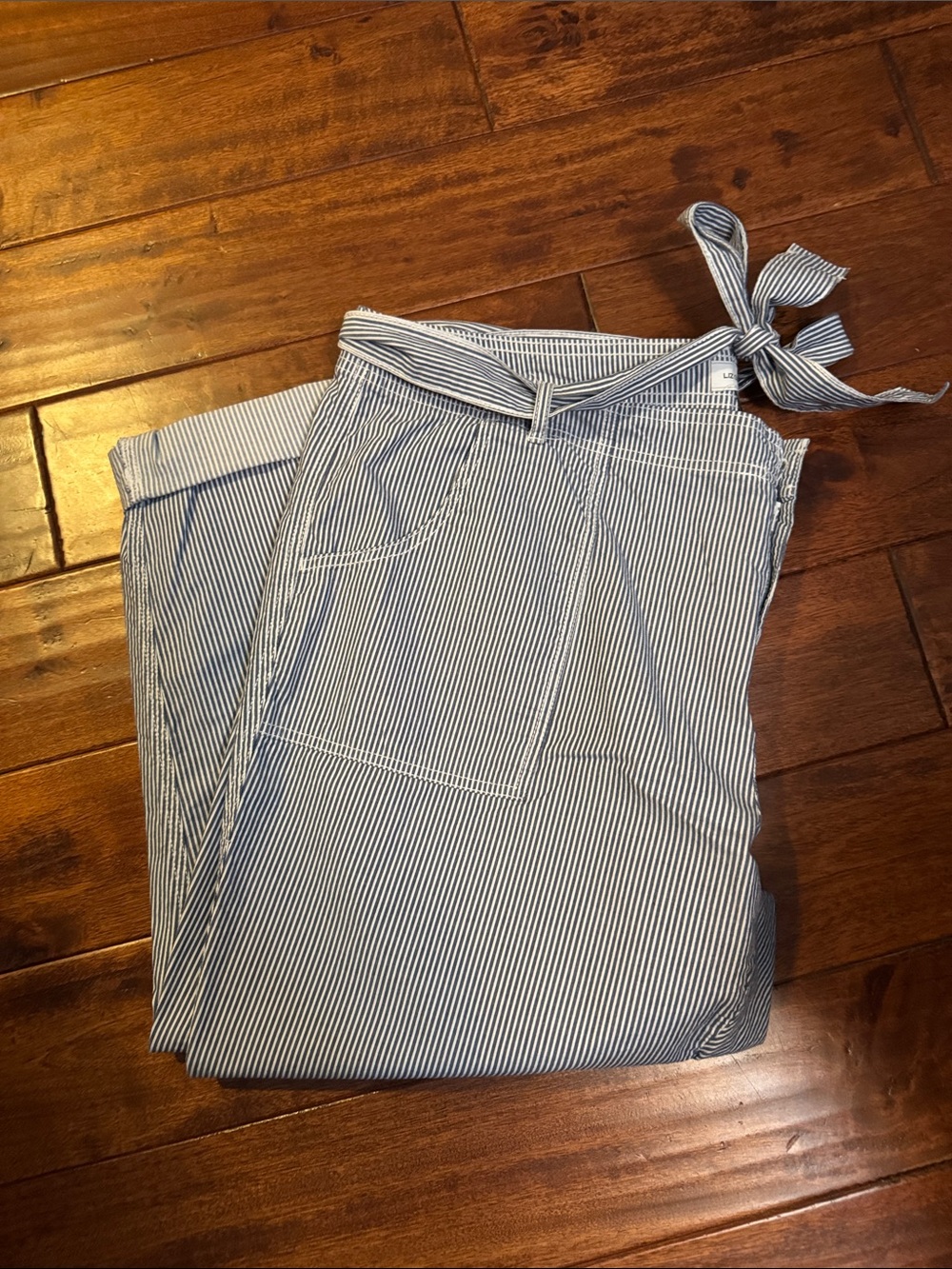 Striped Ankle Crop Pants with Tie Waist - Blue & White